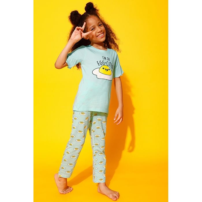 Clovia 100% Cotton - Tweens Top & Pyjama Set in Egg Print - Blue - GLT006P03, Light blue
Clovia 100% Cotton - Tweens Top & Pyjama Set in Egg Print - Blue - GLT006P03, Light blue
