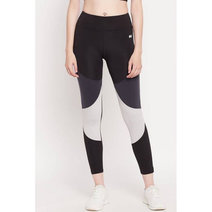 Clovia High Rise Colourblocked Active Tights in Black - AB0109P13
Clovia High Rise Colourblocked Active Tights in Black - AB0109P13