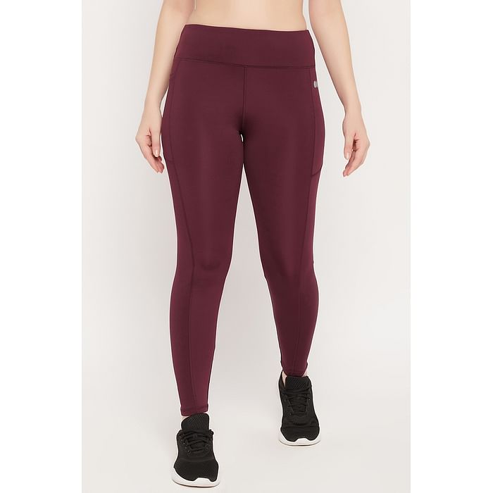 Clovia Active High-Rise Ankle-Length Tights in Plum color with Side Pocket - AB0120P15, Purple
Clovia Active High-Rise Ankle-Length Tights in Plum color with Side Pocket - AB0120P15, Purple