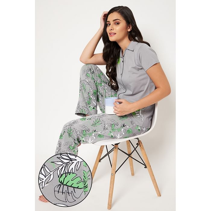 Clovia Bird & Leaf Print Button Me Up Shirt & Pyjama Set in Grey - 100% Cotton - LS0025P05, Dark grey
Clovia Bird & Leaf Print Button Me Up Shirt & Pyjama Set in Grey - 100% Cotton - LS0025P05, Dark grey