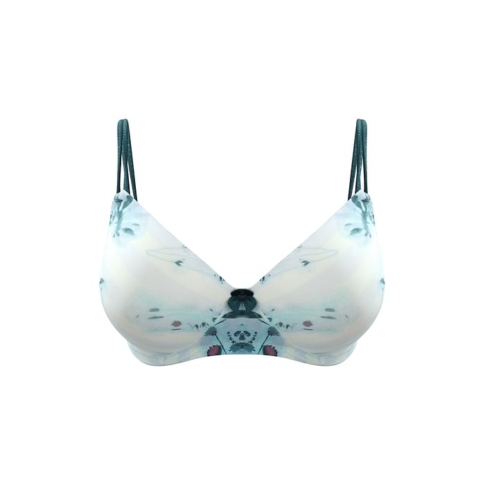 Clovia Padded Non-Wired Full Cup Abstract Print T-Shirt Bra in White - BR1804T03, Light blue
Clovia Padded Non-Wired Full Cup Abstract Print T-Shirt Bra in White - BR1804T03, Light blue