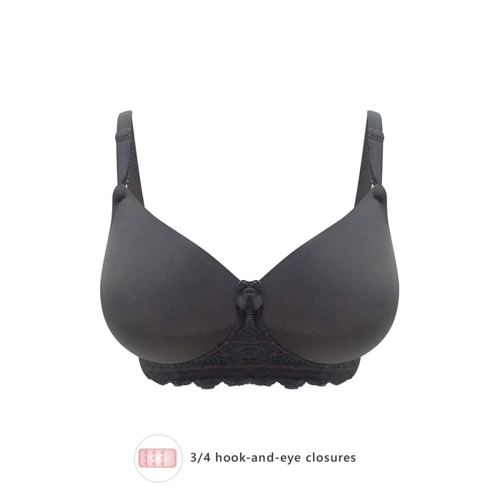 Clovia Padded Non-Wired Full Cup Multiway T-shirt Bra in Black - Lace - BR1806S13
Clovia Padded Non-Wired Full Cup Multiway T-shirt Bra in Black - Lace - BR1806S13