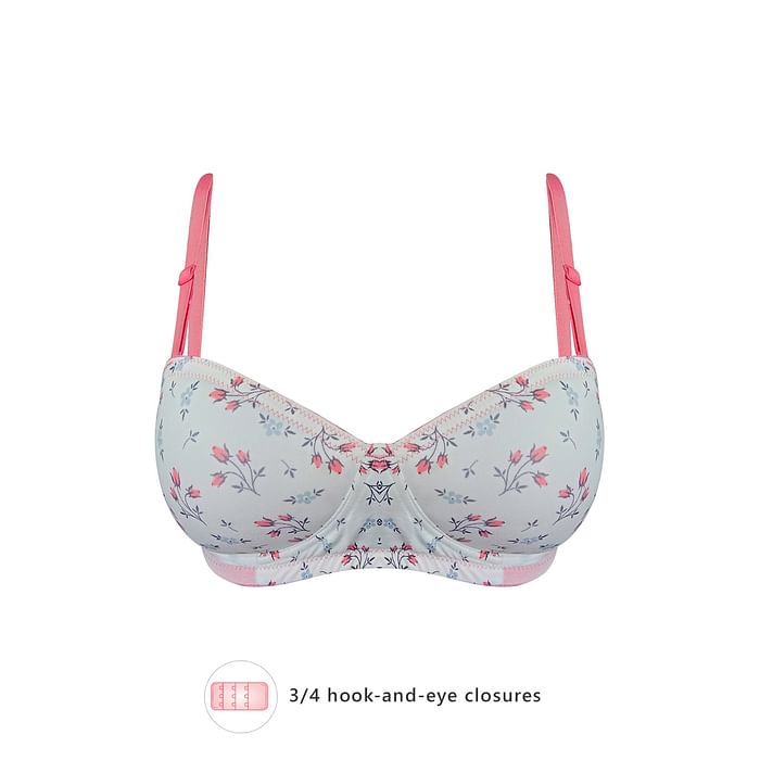 Clovia Padded Non-Wired Demi Cup Floral Print Strapless T-shirt Bra in White with Balconette Style - BR2081G18
Clovia Padded Non-Wired Demi Cup Floral Print Strapless T-shirt Bra in White with Balconette Style - BR2081G18