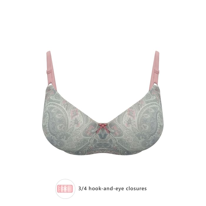 Clovia Padded Underwired Full Cup Paisley Print Multiway T-shirt Bra in White - BR2116G18
Clovia Padded Underwired Full Cup Paisley Print Multiway T-shirt Bra in White - BR2116G18