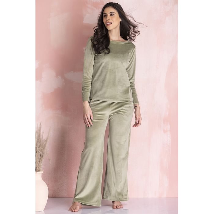 Clovia Chic Basic Top & Flared Pyjama Set in Olive Green - Velour - LSW690P11, Light green
Clovia Chic Basic Top & Flared Pyjama Set in Olive Green - Velour - LSW690P11, Light green