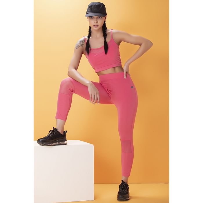 Clovia Comfort-Fit Active Crop Top & Snug Fit Active Tights in Pink - ASC067A22, Light pink
Clovia Comfort-Fit Active Crop Top & Snug Fit Active Tights in Pink - ASC067A22, Light pink