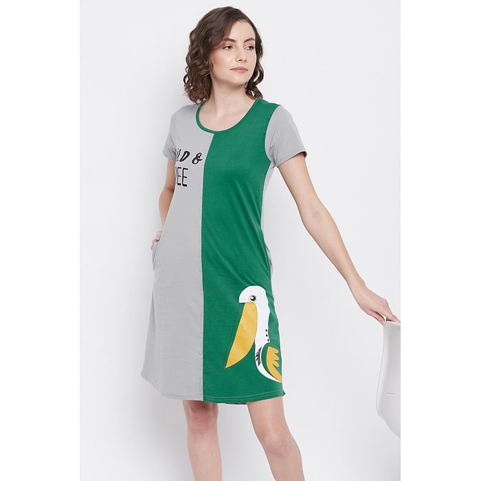Clovia Flamingo & Text Print Colour Block Short Nightdress in Dark Green - 100% Cotton - NS1218P17
Clovia Flamingo & Text Print Colour Block Short Nightdress in Dark Green - 100% Cotton - NS1218P17