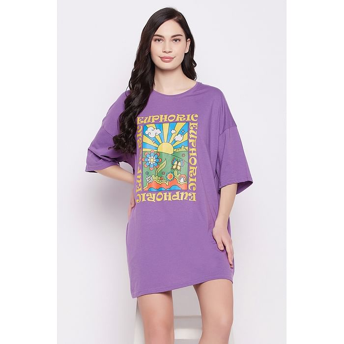 Clovia Graphic & Text Print Oversized T-shirt in Lavender - 100% Cotton - LT0166A12
Clovia Graphic & Text Print Oversized T-shirt in Lavender - 100% Cotton - LT0166A12
