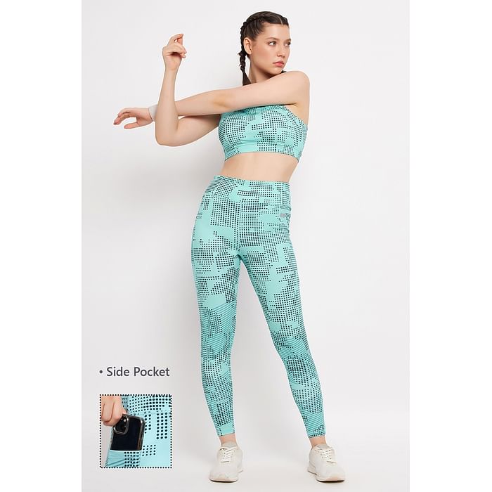 Clovia High Rise Printed Active Tights in Sky Blue with Side Pocket - AB0101P03, Light blue
Clovia High Rise Printed Active Tights in Sky Blue with Side Pocket - AB0101P03, Light blue
