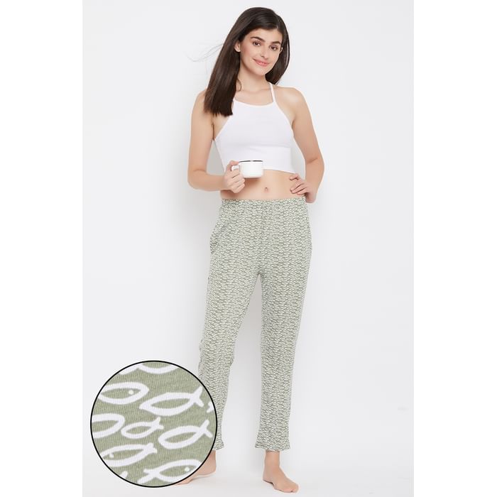 Clovia Print Me Pretty Pyjama in Moss Green - Cotton Rich - LB0176P11, Light green
Clovia Print Me Pretty Pyjama in Moss Green - Cotton Rich - LB0176P11, Light green