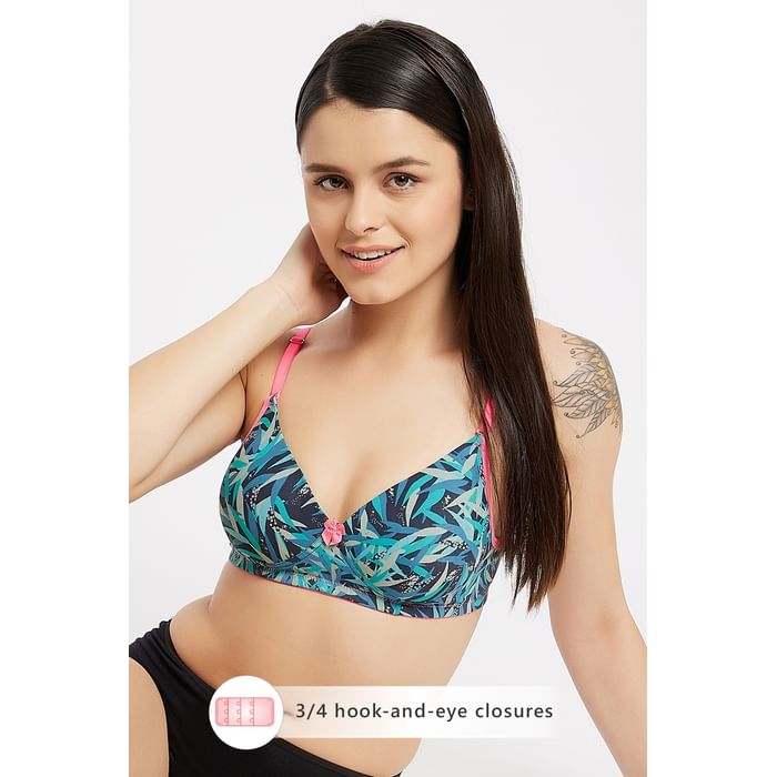 Clovia Level 1 Push-Up Non-Wired Demi Cup Tropical Print Multiway T-shirt Bra in Navy - BR2240P08
Clovia Level 1 Push-Up Non-Wired Demi Cup Tropical Print Multiway T-shirt Bra in Navy - BR2240P08