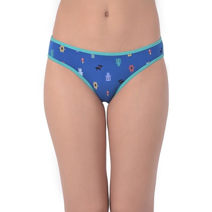 Clovia Low Waist Graphic Print Bikini Panty in Blue - Cotton - PN2519L03, Light blue
Clovia Low Waist Graphic Print Bikini Panty in Blue - Cotton - PN2519L03, Light blue