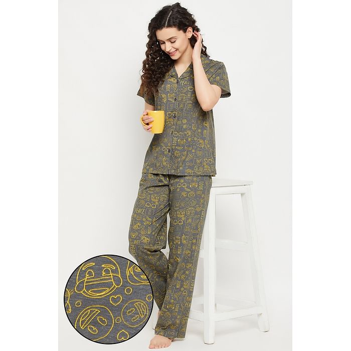 Clovia Doodle Print Button Down Shirt & Pyjama Set in Dark Grey Melange - 100% Cotton - LS0025D05
Clovia Doodle Print Button Down Shirt & Pyjama Set in Dark Grey Melange - 100% Cotton - LS0025D05