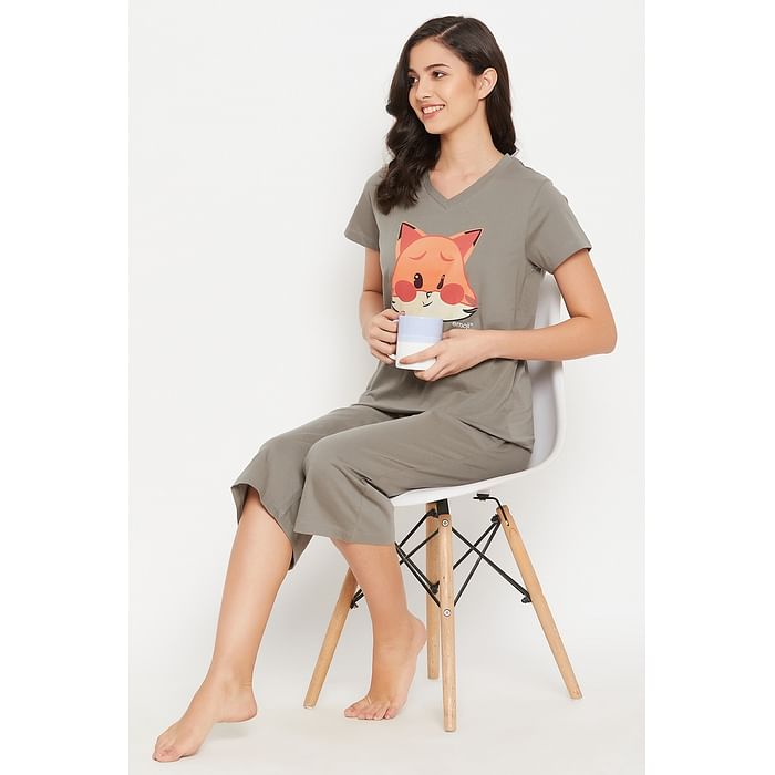 Clovia Fox Emoji Print Top & Solid Capri Set in Ash Grey - 100% Cotton - LS0598A05, Dark grey
Clovia Fox Emoji Print Top & Solid Capri Set in Ash Grey - 100% Cotton - LS0598A05, Dark grey