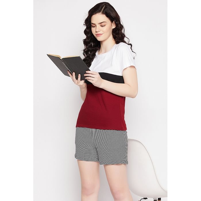 Clovia Colourblocked T-shirt in Maroon & Sassy Stripes Boxer Shorts in White - 100% Cotton - LSC005P99, Assorted
Clovia Colourblocked T-shirt in Maroon & Sassy Stripes Boxer Shorts in White - 100% Cotton - LSC005P99, Assorted