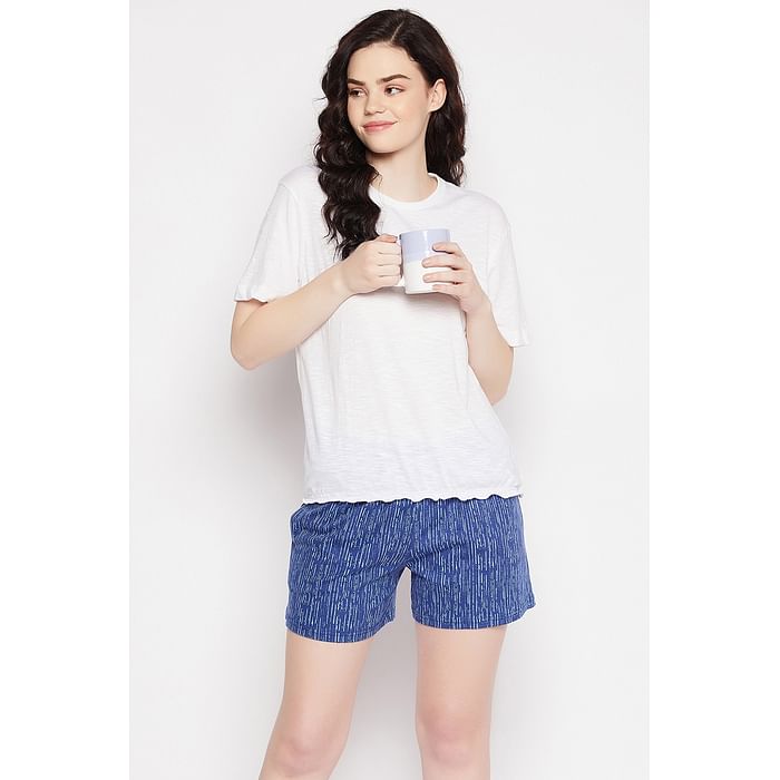 Clovia Chic Basic Top in White & Print Me Pretty Boxer Shorts in Royal Blue - 100% Cotton - LSC015P99, Assorted
Clovia Chic Basic Top in White & Print Me Pretty Boxer Shorts in Royal Blue - 100% Cotton - LSC015P99, Assorted