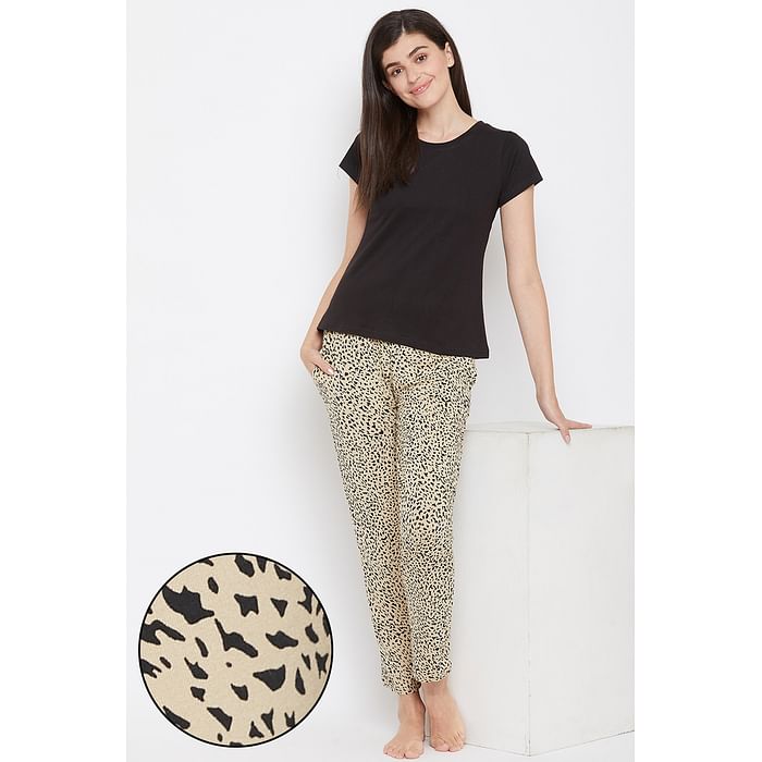 Clovia Chic Basic Top & Animal Print Pyjama in Black and Beige- Cotton Rich - LSC176F18, White
Clovia Chic Basic Top & Animal Print Pyjama in Black and Beige- Cotton Rich - LSC176F18, White