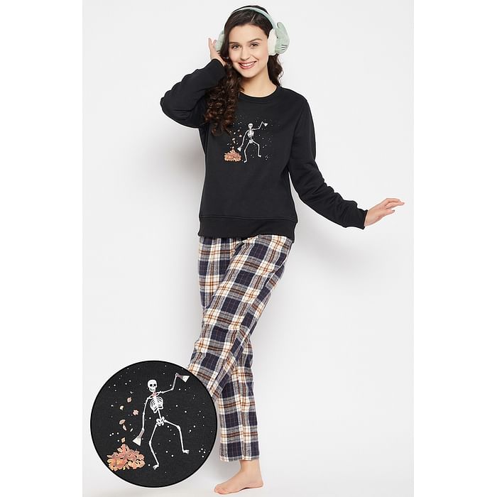 Clovia Graphic Print Sweatshirt in Black & Classic Checks Pyjama in Navy - LSC200P08
Clovia Graphic Print Sweatshirt in Black & Classic Checks Pyjama in Navy - LSC200P08