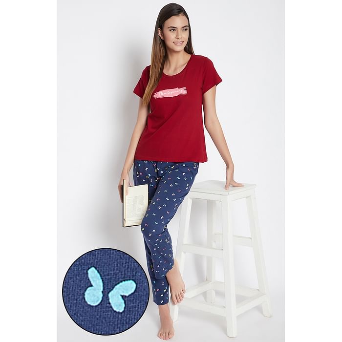 Clovia Maroon Text Print Sleep T-shirt & Navy Butterfly Print Pyjama - Cotton - LSC132P09
Clovia Maroon Text Print Sleep T-shirt & Navy Butterfly Print Pyjama - Cotton - LSC132P09