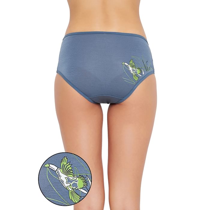 Clovia Mid Waist Birdlife Print Hipster Panty in Teal Blue - Cotton - PN3310B05, Dark grey
Clovia Mid Waist Birdlife Print Hipster Panty in Teal Blue - Cotton - PN3310B05, Dark grey