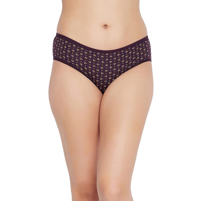 Clovia Mid Waist Floral Print Hipster Panty in Dark Purple - Cotton - PN3464D12, Lavender
Clovia Mid Waist Floral Print Hipster Panty in Dark Purple - Cotton - PN3464D12, Lavender