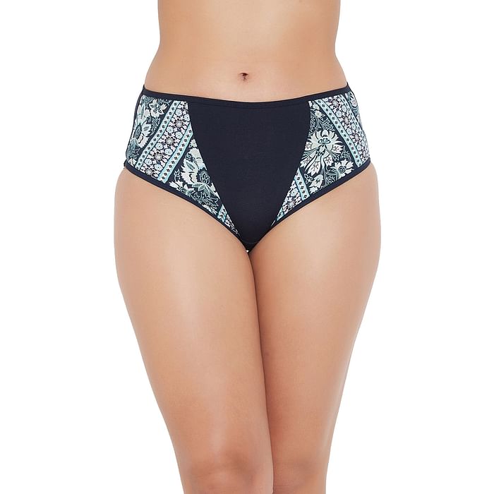 Clovia Mid Waist Hipster Panty with Floral Print Panels in Navy - Cotton - PN3426T08
Clovia Mid Waist Hipster Panty with Floral Print Panels in Navy - Cotton - PN3426T08