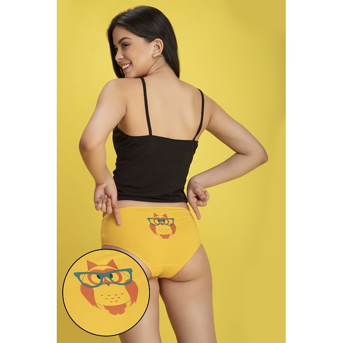 Clovia Mid Waist Hipster Panty with Owl Print Back in Yellow - Cotton - PN3297X02, Light yellow
Clovia Mid Waist Hipster Panty with Owl Print Back in Yellow - Cotton - PN3297X02, Light yellow
