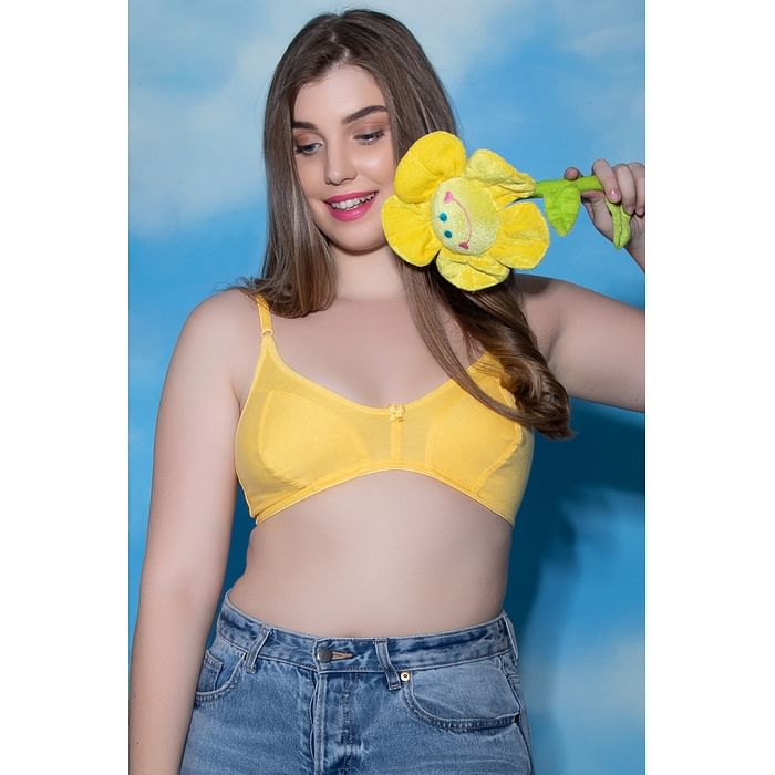 Clovia Non-Padded Non-Wired Full Cup Bra in Yellow - Cotton - BR0925S02, Light yellow
Clovia Non-Padded Non-Wired Full Cup Bra in Yellow - Cotton - BR0925S02, Light yellow