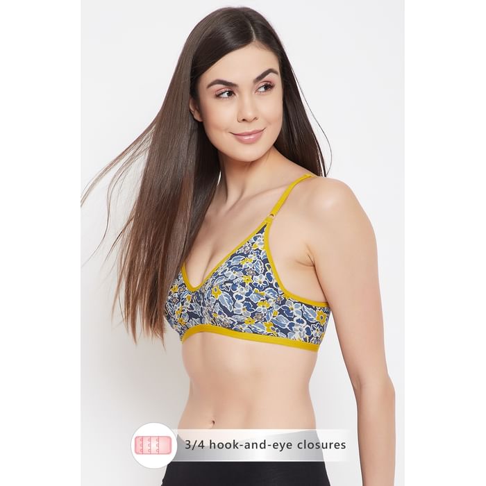 Clovia Non-Padded Non-Wired Full Cup Floral Print Bra in Blue - Cotton - BR0227L08, Navy
Clovia Non-Padded Non-Wired Full Cup Floral Print Bra in Blue - Cotton - BR0227L08, Navy