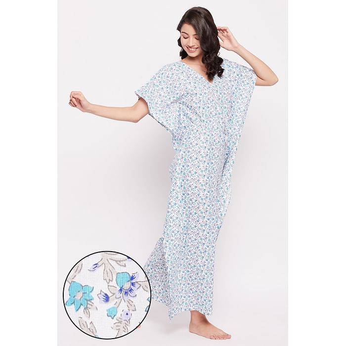 Clovia Pretty Florals Long Kaftan in Sky Blue - 100% Cotton - NS0865F03, Light blue
Clovia Pretty Florals Long Kaftan in Sky Blue - 100% Cotton - NS0865F03, Light blue