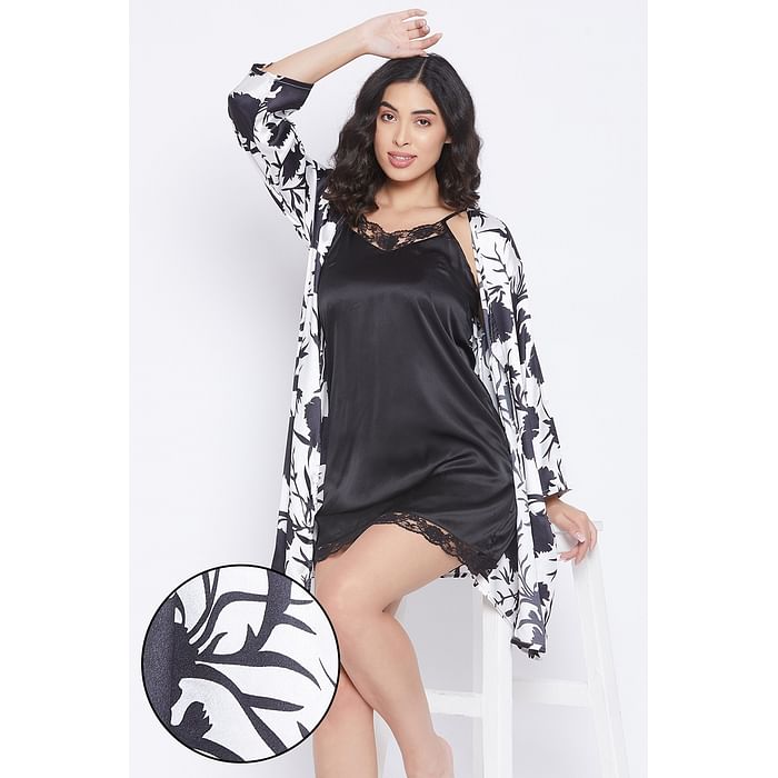 Clovia Print Me Pretty Robe & Chic Basic Babydoll in Black & White - Satin - NS1145S13
Clovia Print Me Pretty Robe & Chic Basic Babydoll in Black & White - Satin - NS1145S13