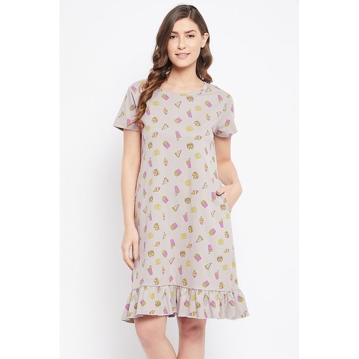 Clovia Print Me Pretty Short Night Dress in Grey - 100% Cotton - NS1416D01, Light grey
Clovia Print Me Pretty Short Night Dress in Grey - 100% Cotton - NS1416D01, Light grey