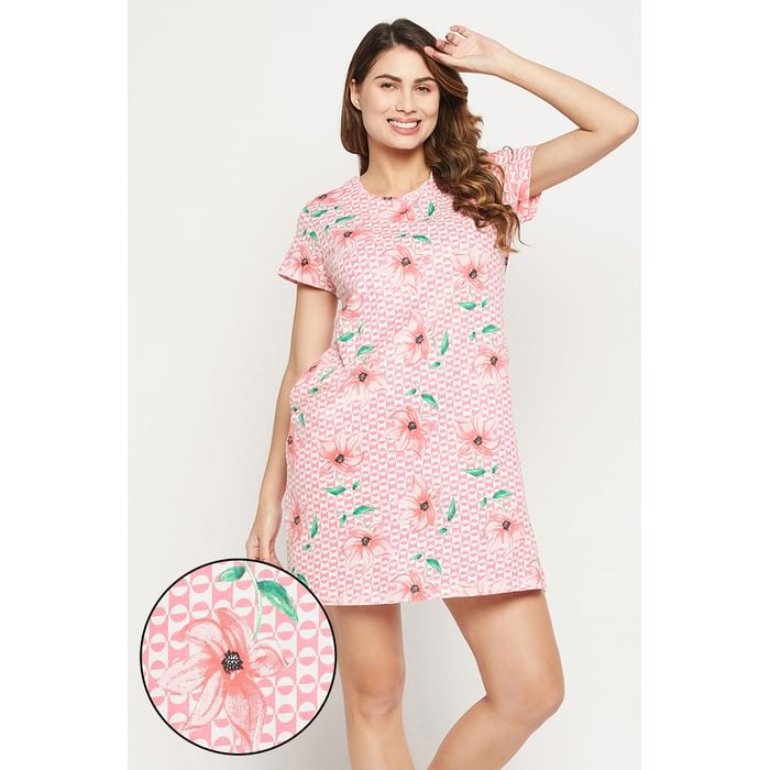 Clovia Pretty Florals Short Night Dress in Peach Colour - 100% Cotton - NS5206P34
Clovia Pretty Florals Short Night Dress in Peach Colour - 100% Cotton - NS5206P34