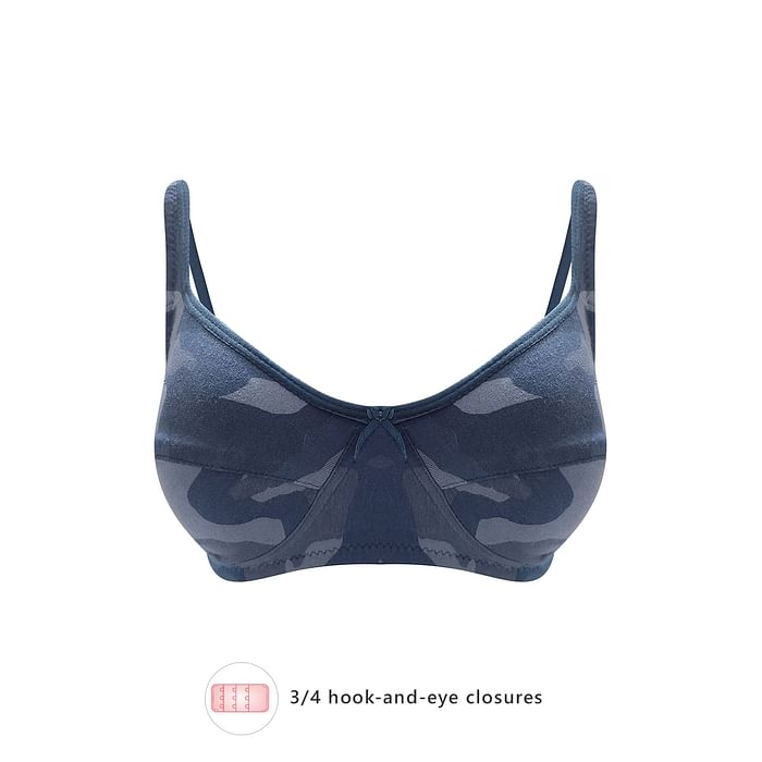 Clovia Non-Padded Non-Wired Full Cup Camouflage Print Bra in Navy - Cotton - BR1797A08
Clovia Non-Padded Non-Wired Full Cup Camouflage Print Bra in Navy - Cotton - BR1797A08