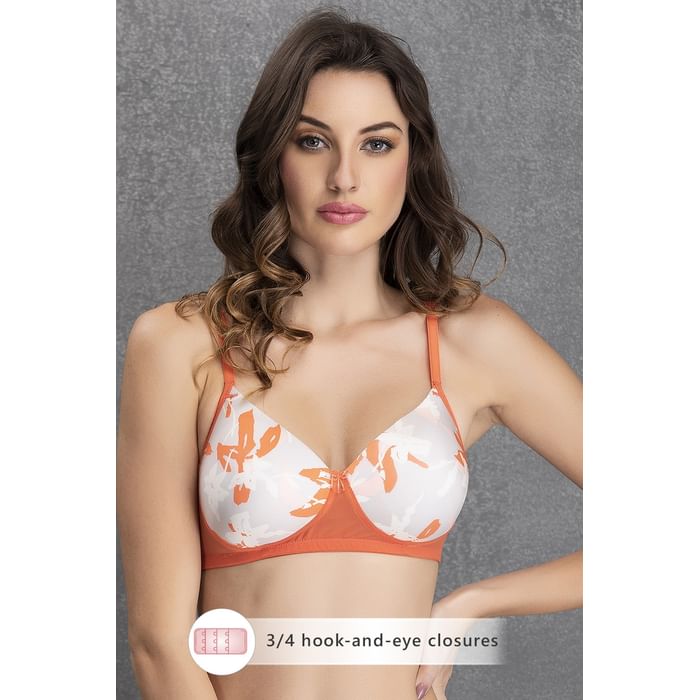 Clovia Padded Non-Wired Full Coverage Floral Print T-Shirt Bra In Orange - BR1866P16
Clovia Padded Non-Wired Full Coverage Floral Print T-Shirt Bra In Orange - BR1866P16