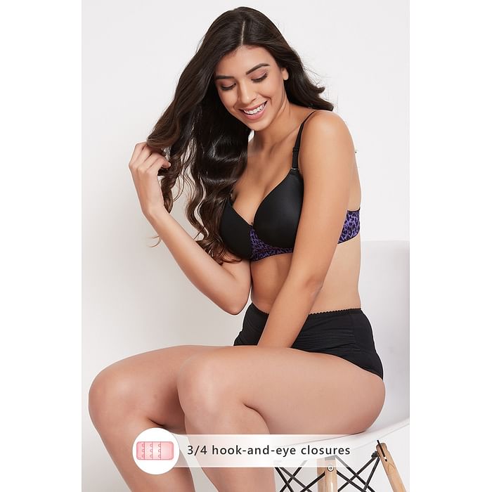 Clovia Padded Non-Wired Full Cup Animal Print Multiway T-Shirt Bra in Black - BR1866D13
Clovia Padded Non-Wired Full Cup Animal Print Multiway T-Shirt Bra in Black - BR1866D13