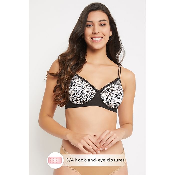 Clovia Padded Non-Wired Full Cup Animal Print T-shirt Bra in Black - BR1699Y13
Clovia Padded Non-Wired Full Cup Animal Print T-shirt Bra in Black - BR1699Y13