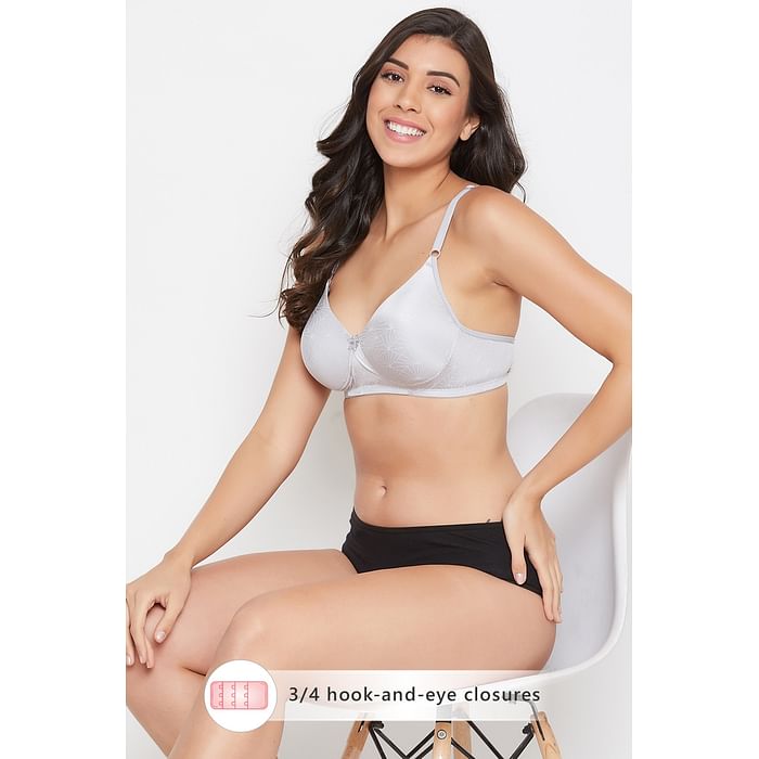 Clovia Padded Non-Wired Full Cup Geometric Print T-shirt Bra in Grey - BR0935M01, Light grey
Clovia Padded Non-Wired Full Cup Geometric Print T-shirt Bra in Grey - BR0935M01, Light grey