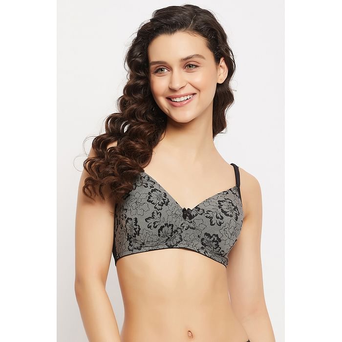 Clovia Padded Non-Wired Full Cup Self Printed Multiway Bra in Black - BR1277D13
Clovia Padded Non-Wired Full Cup Self Printed Multiway Bra in Black - BR1277D13