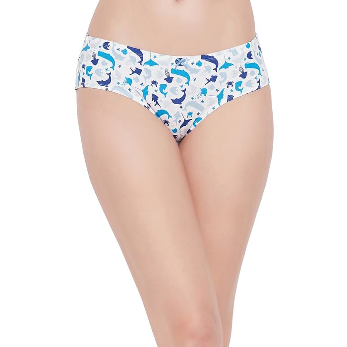 Clovia Mid Waist Dolphin Print Hipster Panty in White with Inner Elastic - Cotton - PN3514P18
Clovia Mid Waist Dolphin Print Hipster Panty in White with Inner Elastic - Cotton - PN3514P18