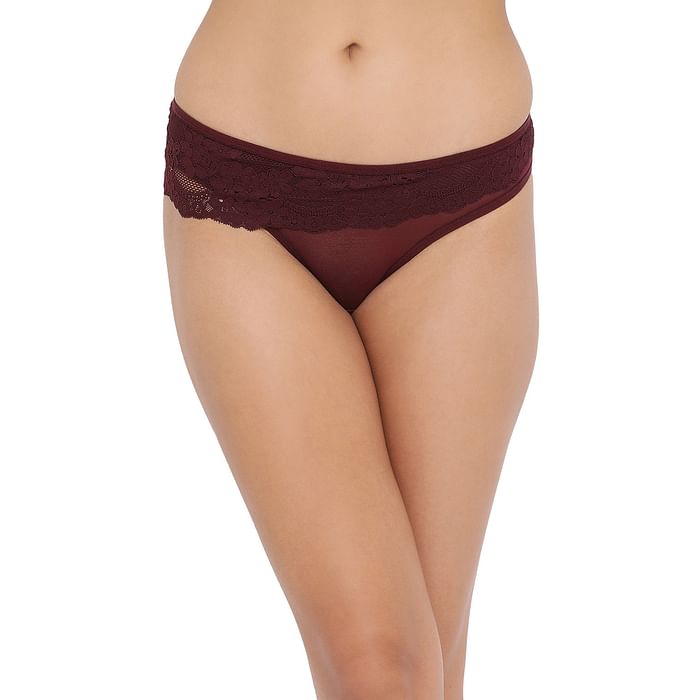 Clovia Low Waist Printed Bikini Panty in Maroon- Lace & Powernet With matching BR1949R09 - PN5101R09
Clovia Low Waist Printed Bikini Panty in Maroon- Lace & Powernet With matching BR1949R09 - PN5101R09