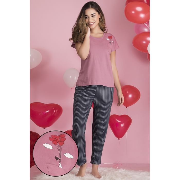 Clovia Printed Top and Striped Pyjama Set in Duster Pink & Dark Blue - Cotton - LSC132A15, Purple
Clovia Printed Top and Striped Pyjama Set in Duster Pink & Dark Blue - Cotton - LSC132A15, Purple