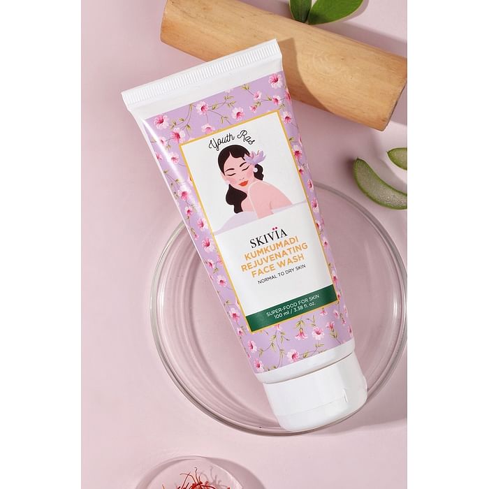 Clovia Skivia Kumkumadi Rejuvenating Face Wash with Aloe Vera & Neem - 100 ml - SKF004W04, Red
Clovia Skivia Kumkumadi Rejuvenating Face Wash with Aloe Vera & Neem - 100 ml - SKF004W04, Red