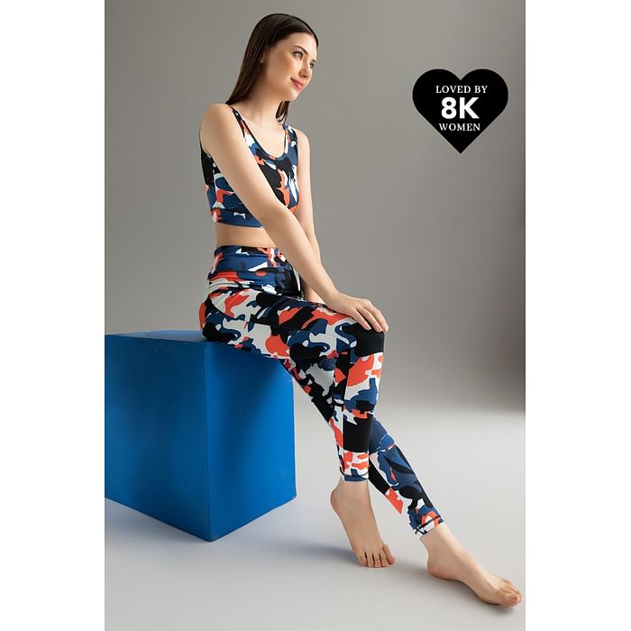 Clovia Snug Fit Ankle-Length High-Rise Active Camouflage Print Tights in Blue - AB0042B08, Navy
Clovia Snug Fit Ankle-Length High-Rise Active Camouflage Print Tights in Blue - AB0042B08, Navy
