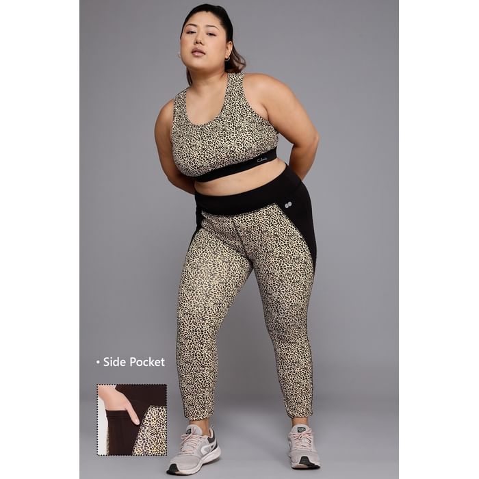 Clovia High-Rise Leopard Print Active Tights in Brown with Panels & Side Pocket - AB0101P06
Clovia High-Rise Leopard Print Active Tights in Brown with Panels & Side Pocket - AB0101P06