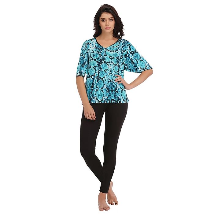 Clovia Cotton Full Length Black Pyjama & Printed Bell Sleeve Blue Top - LSC528P03, Light blue
Clovia Cotton Full Length Black Pyjama & Printed Bell Sleeve Blue Top - LSC528P03, Light blue