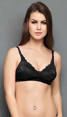 Clovia - Ms Mistletoe! Front-open lace bra with a stylish