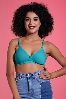 Buy Padded Underwired Push-Up T-shirt Bra with Detachable Straps Online  India, Best Prices, COD - Clovia - BR1555P24