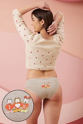 Buy Naughty quotes printed panties set of 5 for Ladies Online