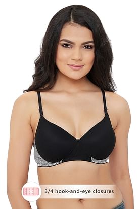 https://image.clovia.com/media/clovia-images/images/275x412/clovia-picture-padded-non-wired-printed-multiway-t-shirt-bra-in-black-1-239048.jpg